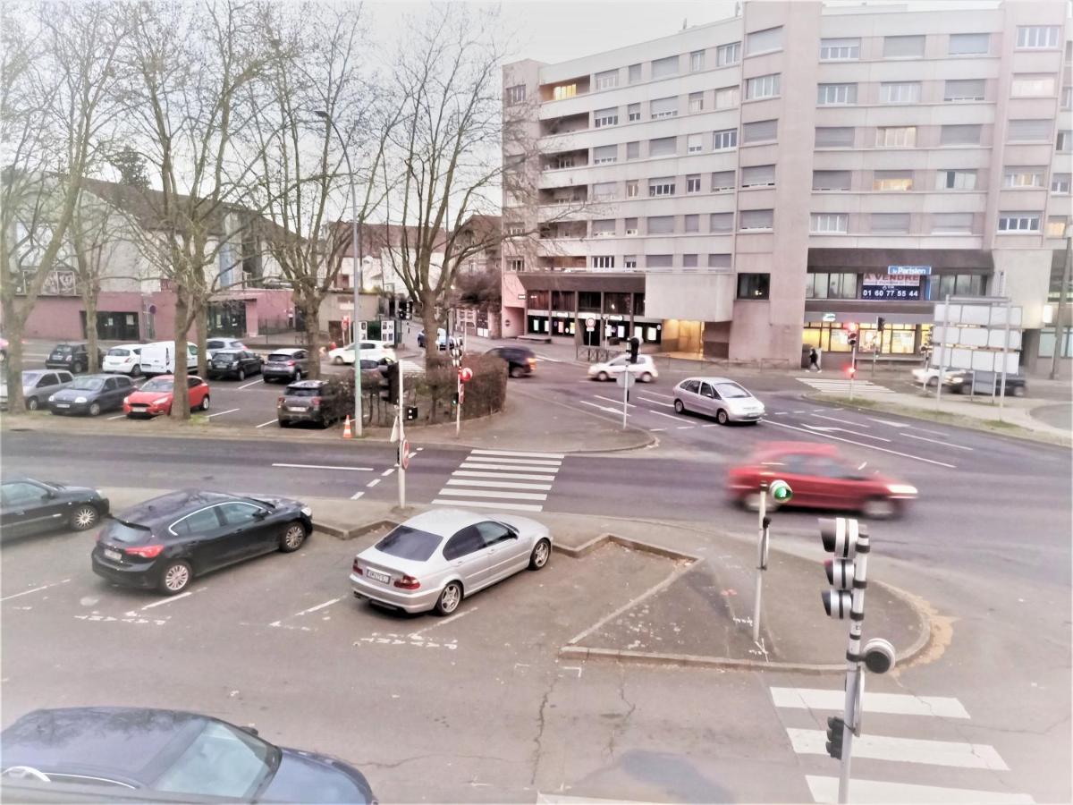 Appartement Proche Centre Ville, Gare Et Autoroute ムラン エクステリア 写真