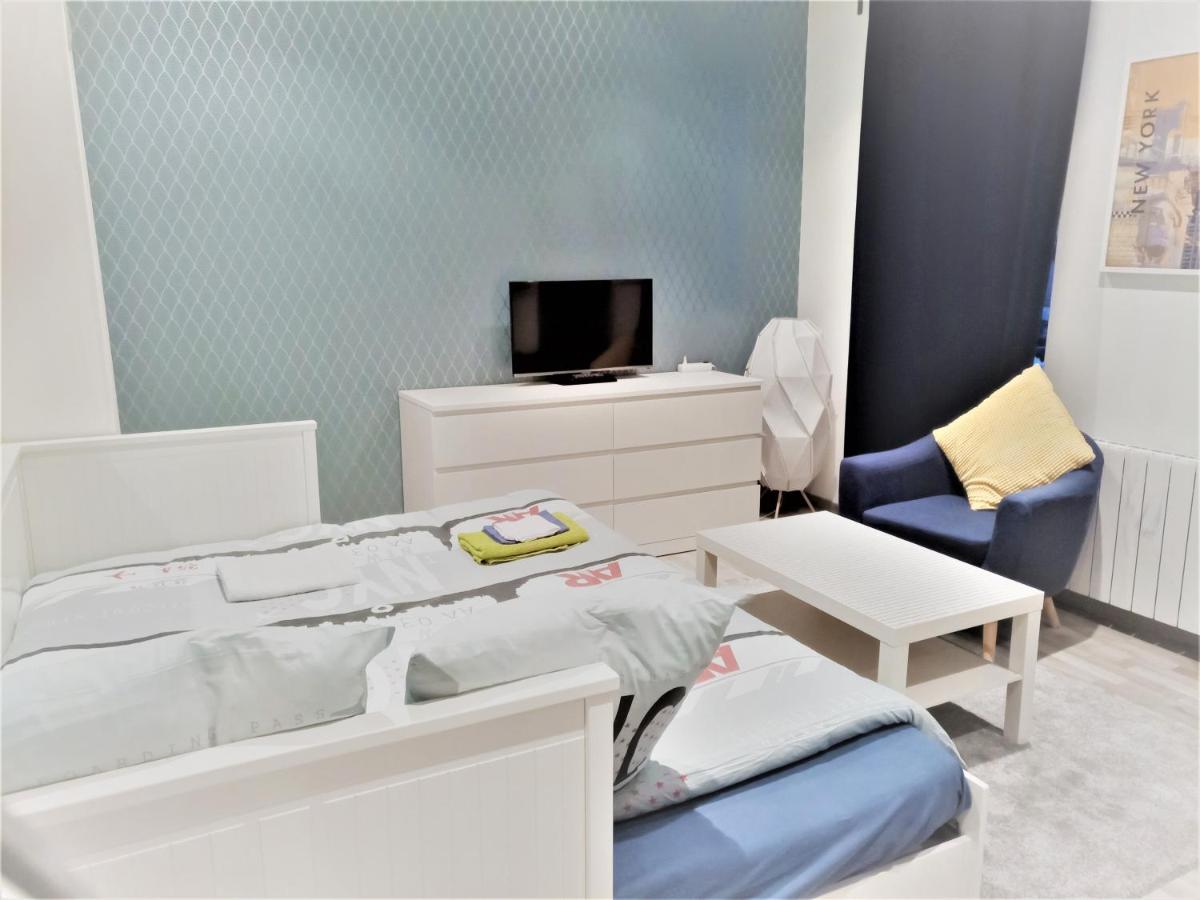Appartement Proche Centre Ville, Gare Et Autoroute ムラン エクステリア 写真